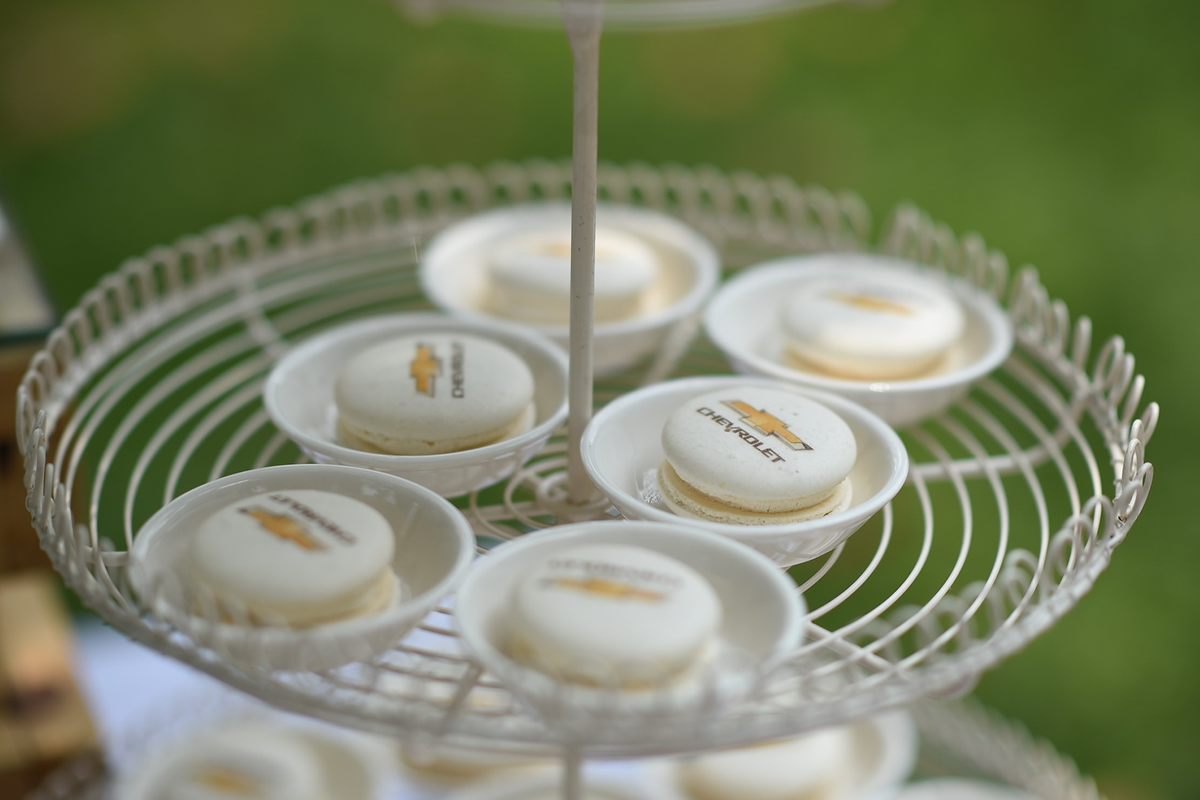 chevrolet-captiva-white