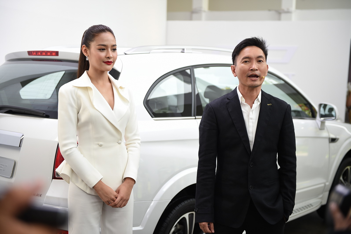 chevrolet-captiva-white